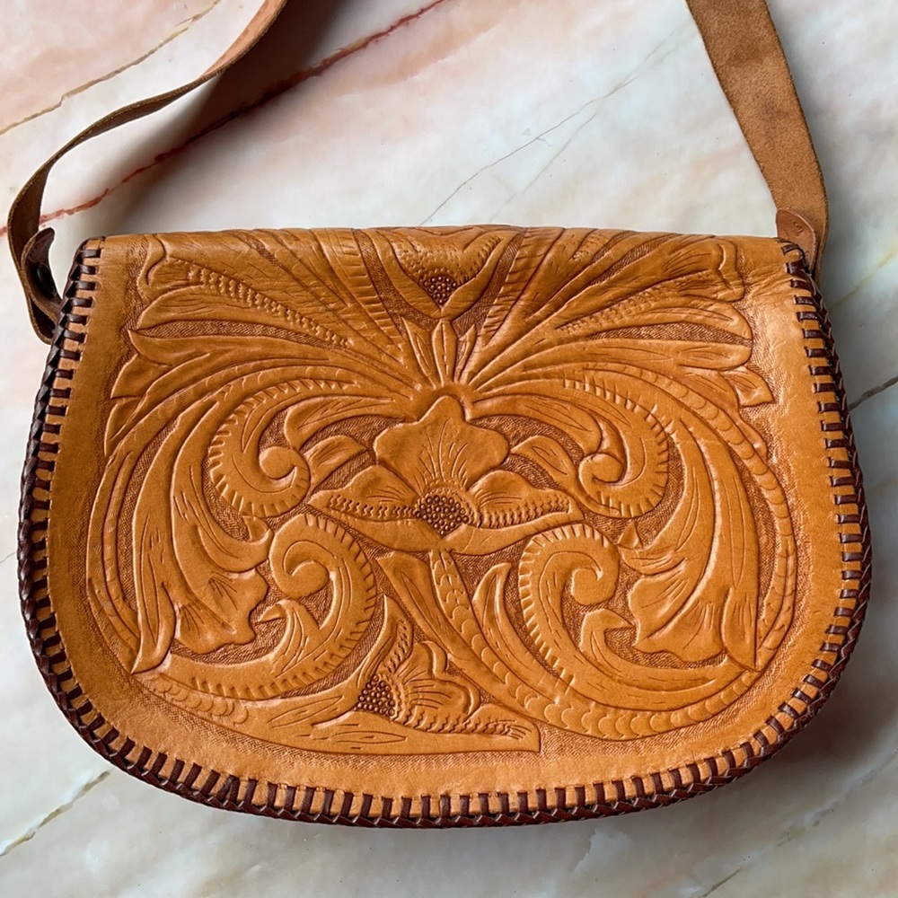 VINTAGE | Hand tooled leather bag - Picture 6 of 12